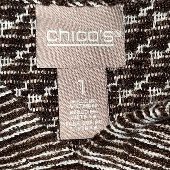 Chico’s Size 1 Soft Stretch Knit Top – Flattering Everyday Essential - Picture 7 of 9